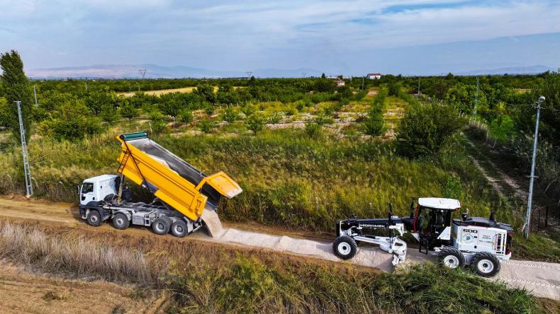 Yeşilyurt Belediyesi’nden Kış Ayları Öncesinde Yol Atağı!